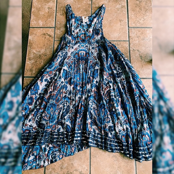 *FP ONE* Sequin Hem Slip - Picture 10 of 15